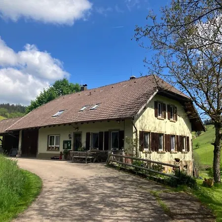 Auszeit Im Waldhaus *